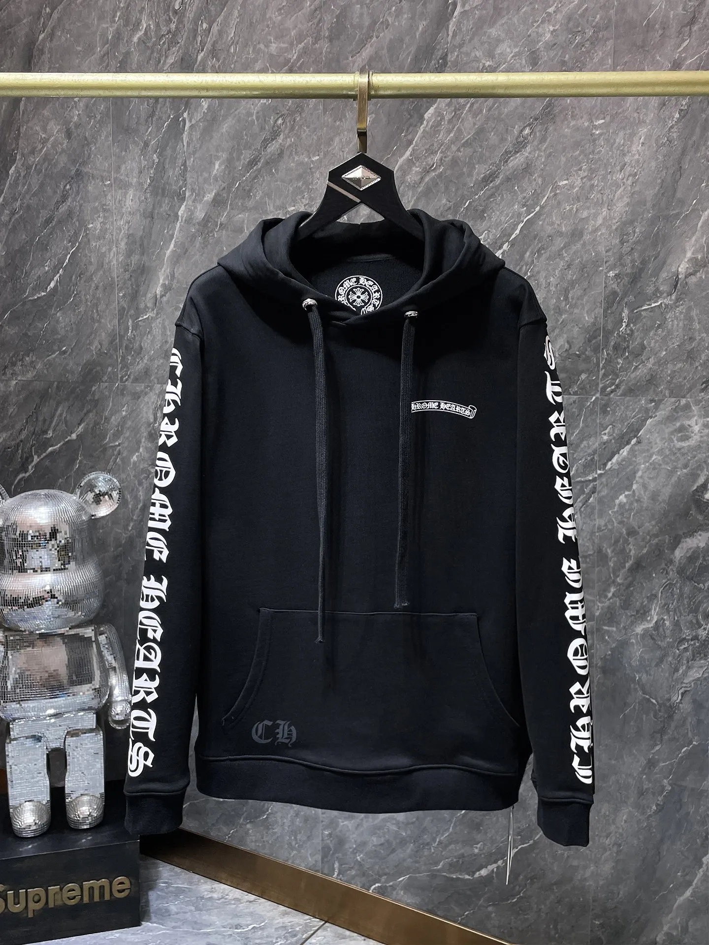 P250 Chrome Hearts Autumn and Winter 2025 Counter synchronization ❤️Details of the same style Chrome Hearts limited online hooded sweatshirt Improved customized version 1:1 high-gram weight high-quality fabric Recommended color: red Black Size: S, M, L, XL
